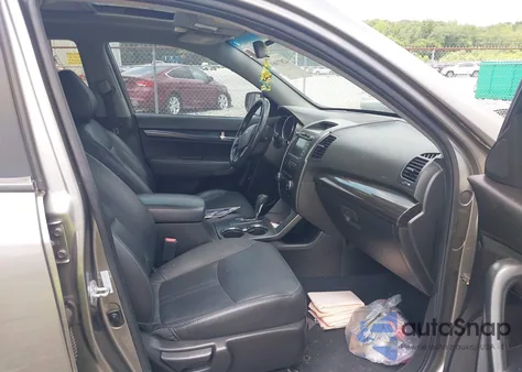 2011 Kia Sorento Ex V6 z USA, uszkodzony, nr VIN 5XYKU4A28BG177185